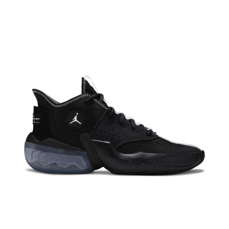 Air Jordan React Elevation Fekete-fehér Férficipő