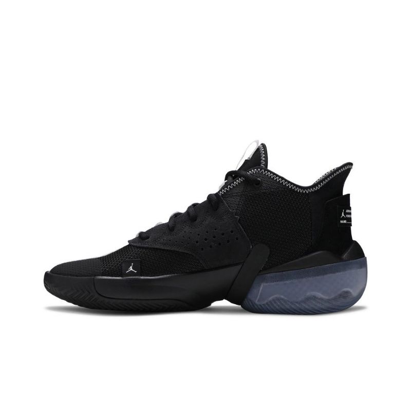 Air Jordan React Elevation Fekete-fehér Férficipő