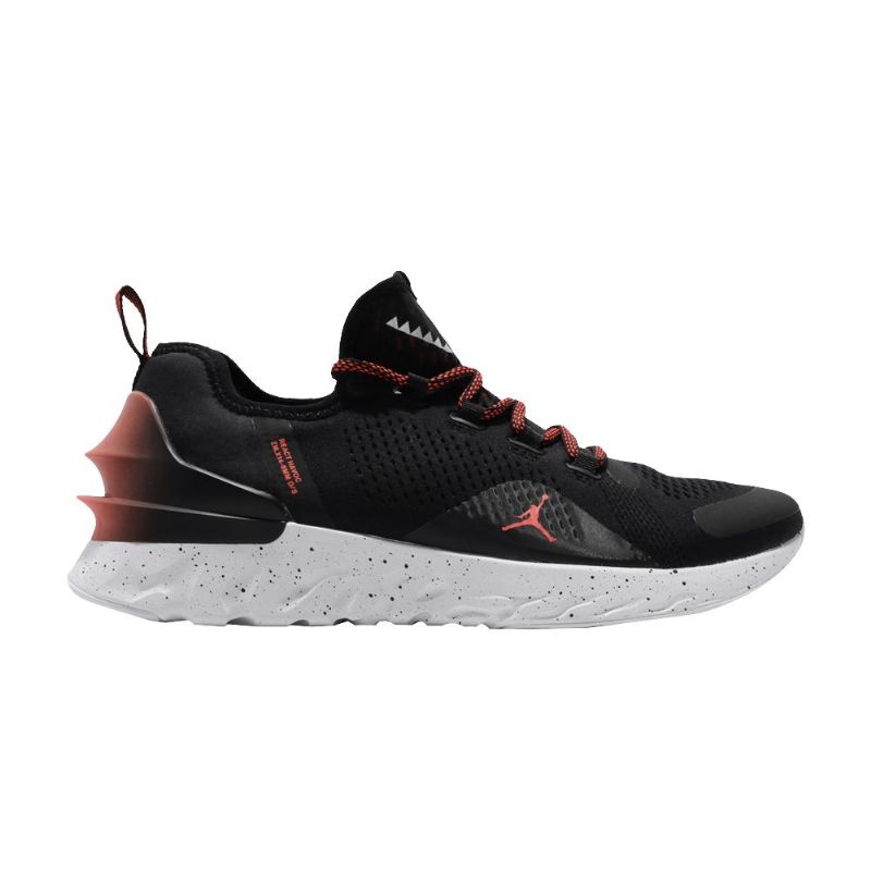 Air Jordan React Havoc Fekete Piros Fehér Férfi Cipő