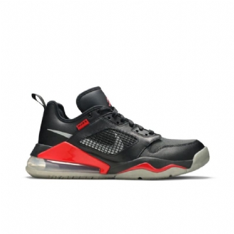 Air Jordan Mars 270 Alacsony Fekete Piros Ezüst Férfi Cipő
