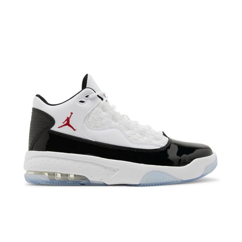 Air Jordan Max Aura 2 Fehér Fekete Piros Férfi Cipő