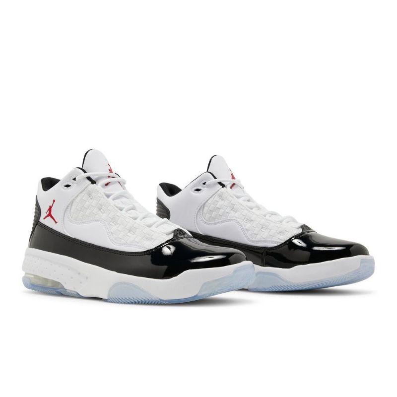 Air Jordan Max Aura 2 Fehér Fekete Piros Férfi Cipő