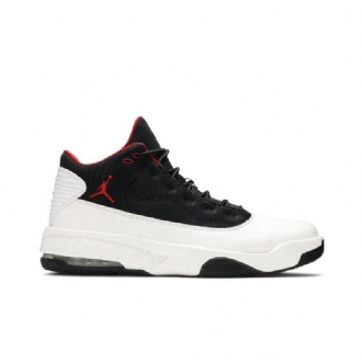 Air Jordan Max Aura 2 Fehér Piros Fekete Férfi Cipő