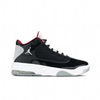 Air Jordan Max Aura 2 Fekete Fehér Szürke Piros Férfi Cipő