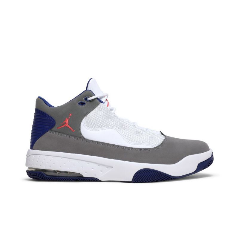 Air Jordan Max Aura 2 Szürke Fehér Kék Piros Férfi Cipők