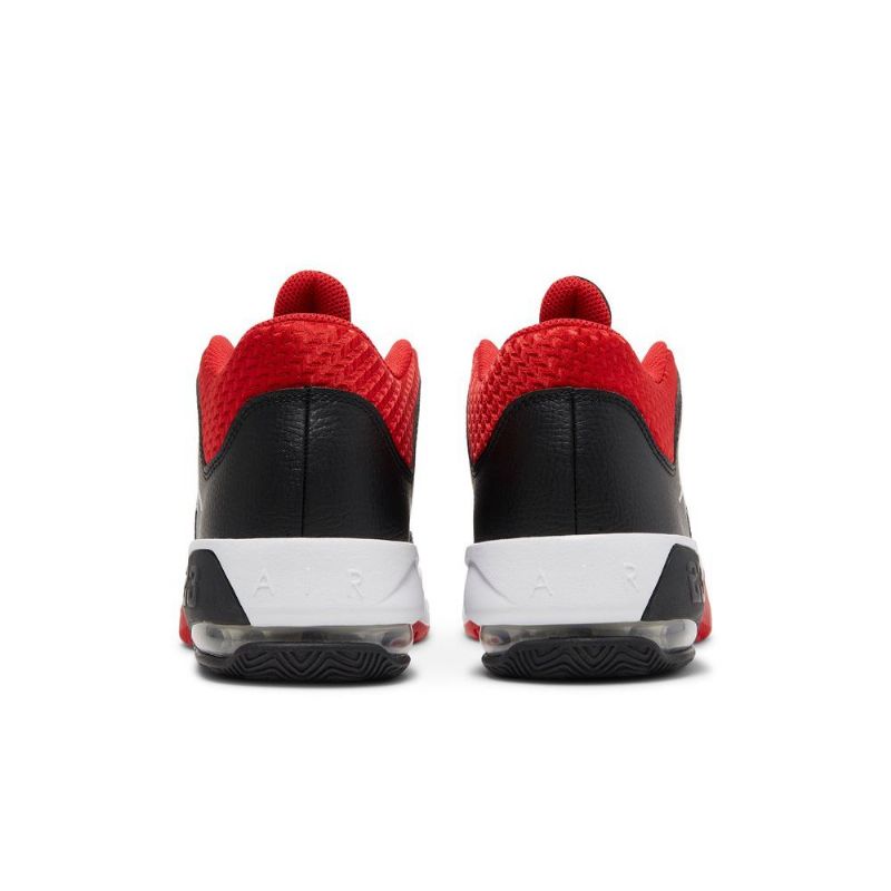 Air Jordan Max Aura 3 Fekete Piros Fehér Férfi Cipő