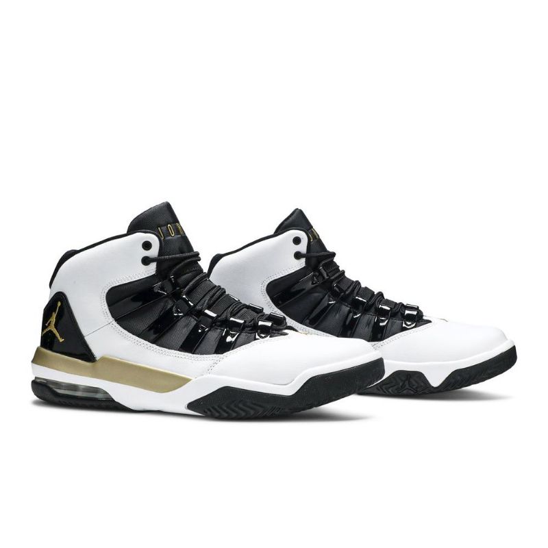 Air Jordan Max Aura Fehér Fekete Arany Férfi Cipő
