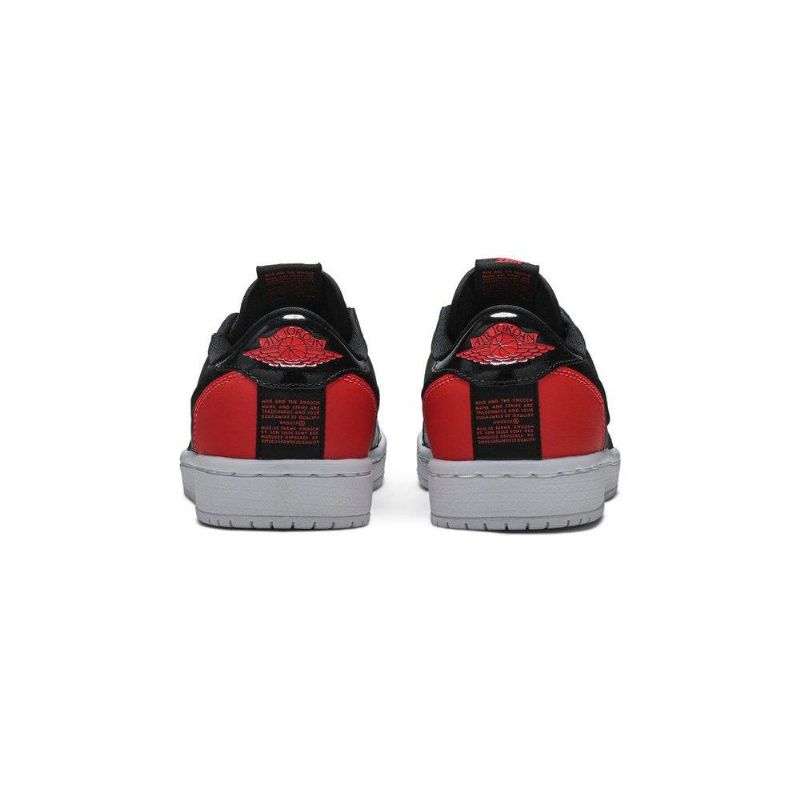Air Jordan 1 Alacsony Csúszású Piros Fekete Női Cipő