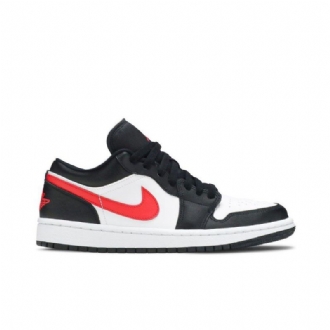 Air Jordan 1 Alacsony Fekete Fehér Piros Női Cipő