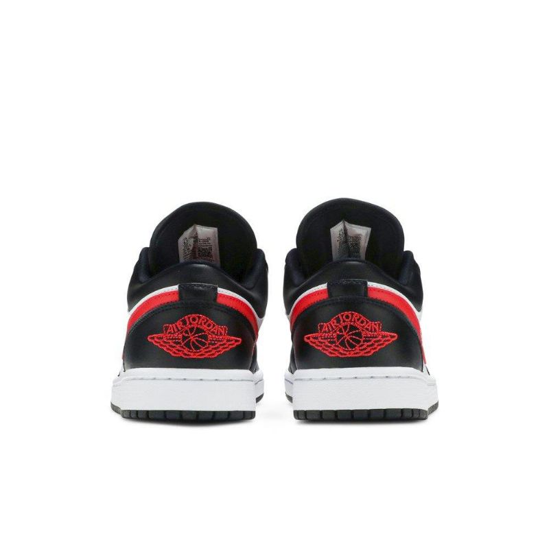 Air Jordan 1 Alacsony Fekete Fehér Piros Női Cipő