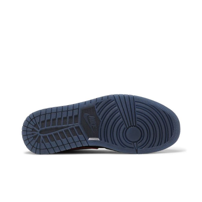 Air Jordan 1 Alacsony Fekete Piros Férfi Cipő