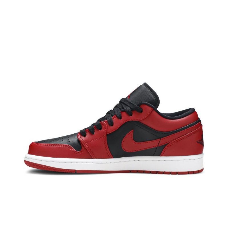 Air Jordan 1 Alacsony Fekete Piros Férfi Cipő