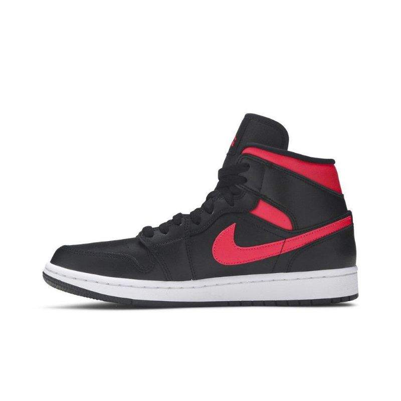 Air Jordan 1 Közép Fekete Piros Fehér Női Cipő