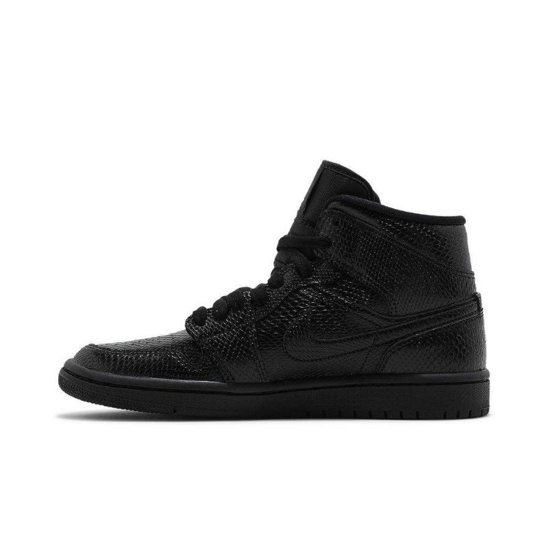 Air Jordan 1 Középfekete Fehér Női Cipő