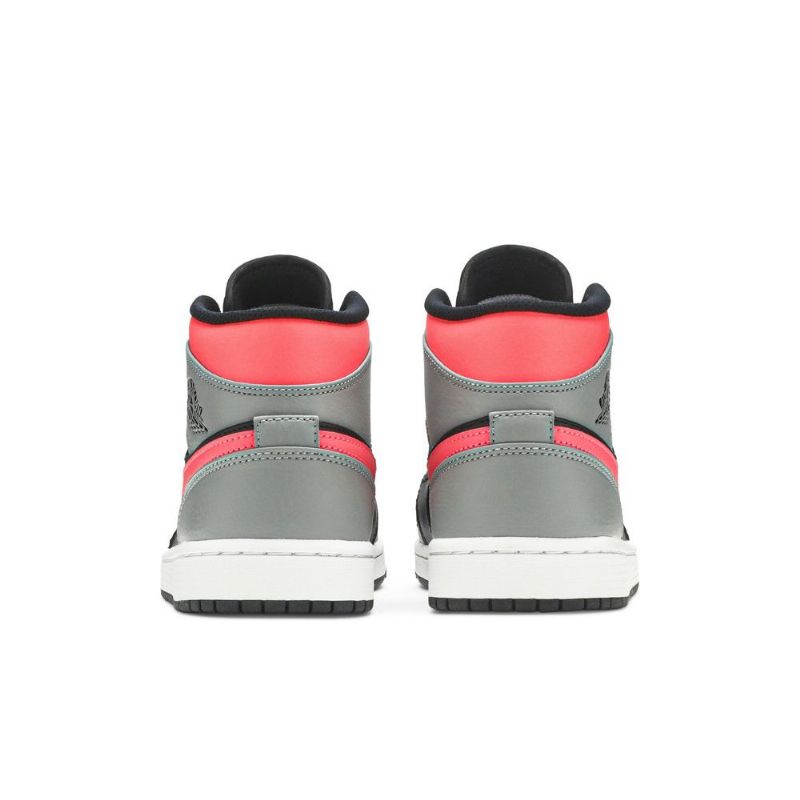 Air Jordan 1 Középfekete Rózsaszín Fehér Férfi Cipő
