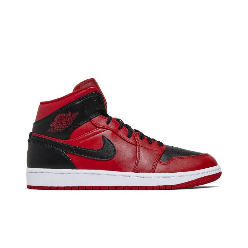 Air Jordan 1 Középpiros Fekete Fehér Férfi Cipő