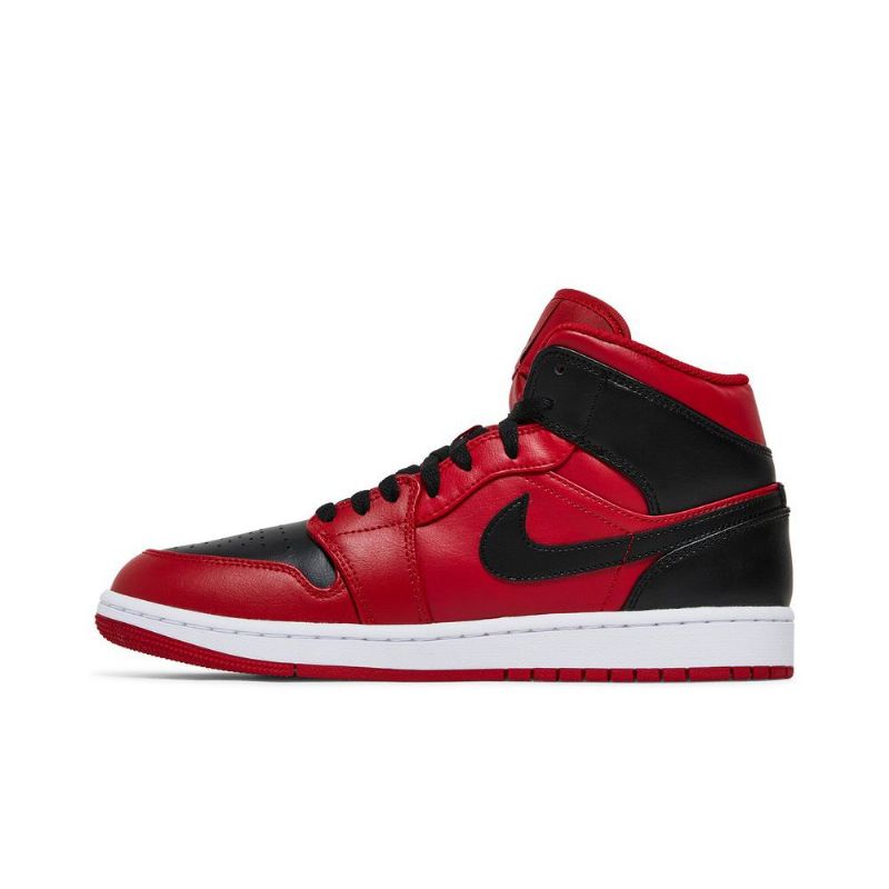 Air Jordan 1 Középpiros Fekete Fehér Férfi Cipő