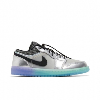 Air Jordan 1 Low Se Fehér Ezüst Fekete Női Cipő