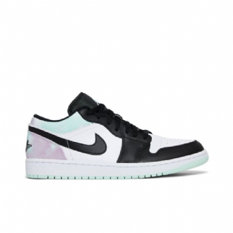 Air Jordan 1 Low Se Fehér Zöld Fekete Férfi Cipő