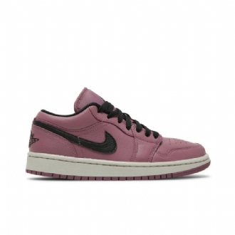 Air Jordan 1 Low Se Lila Fekete Női Cipő
