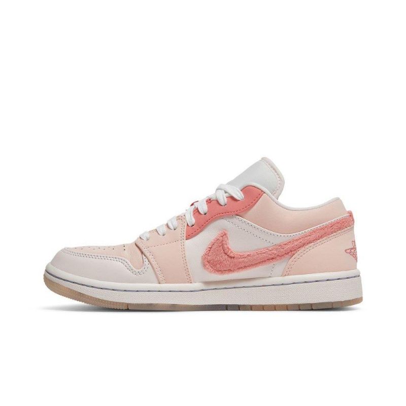 Air Jordan 1 Low Se Rózsaszín Női Cipő