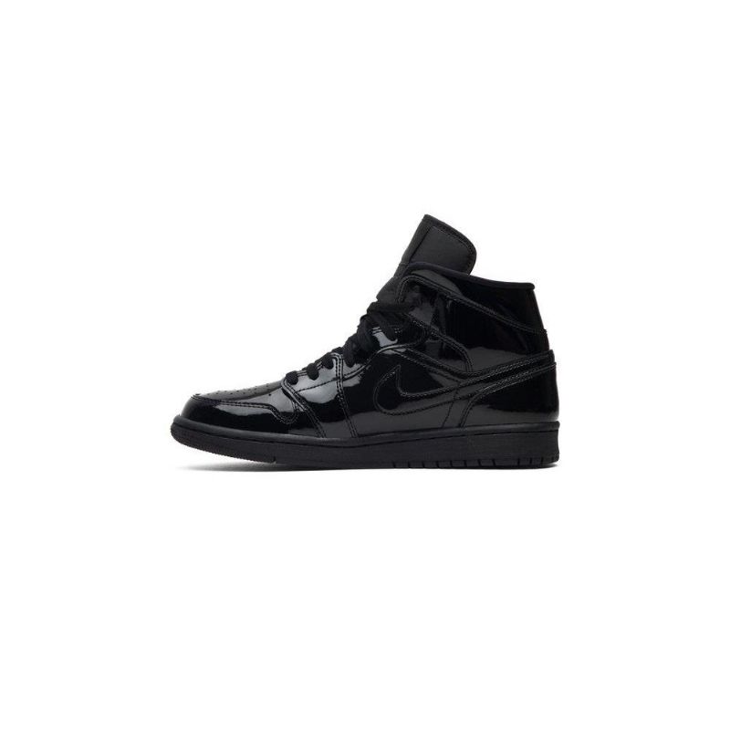 Air Jordan 1 Mid Patent Se Fekete Női Cipő