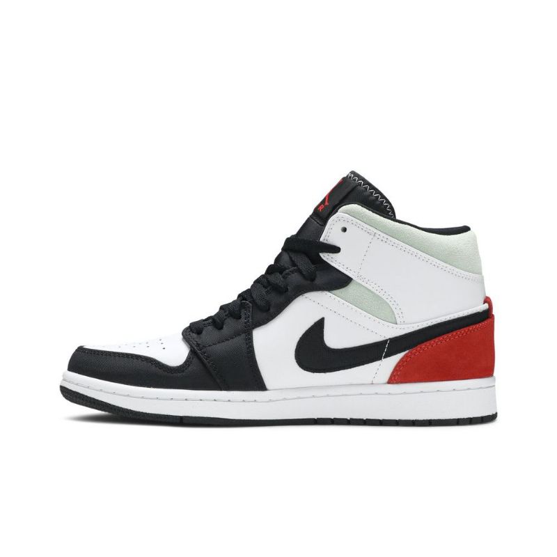 Air Jordan 1 Mid Se Fehér Fekete Szürke Piros Férfi Cipő