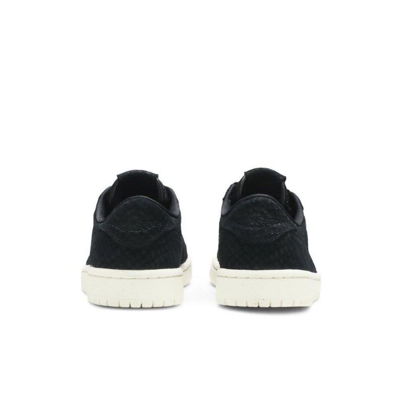 Air Jordan 1 Retro Alacsony Fekete Fehér Női Cipő