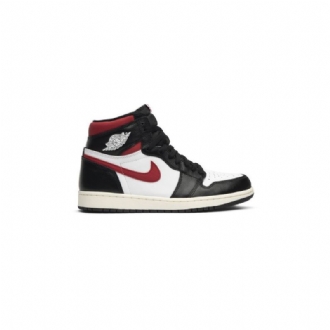 Air Jordan 1 Retro High Og Fekete Fehér Piros Férfi Cipő