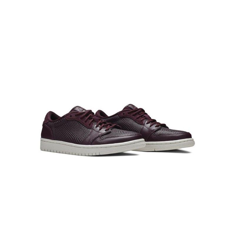 Air Jordan 1 Retro Low Ns Bordeaux Női Cipő
