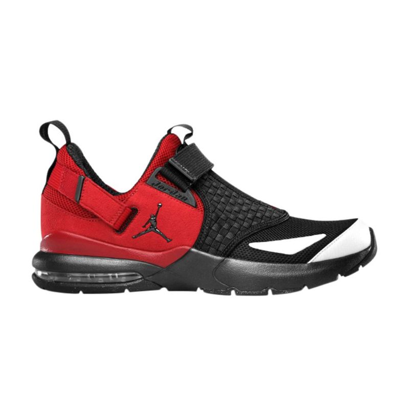 Air Jordan Trunner Lx 2011 Fekete Piros Fehér Férfi Cipő